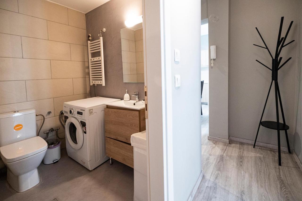 Delmare Mqueen Apartment Tesalonika Bagian luar foto